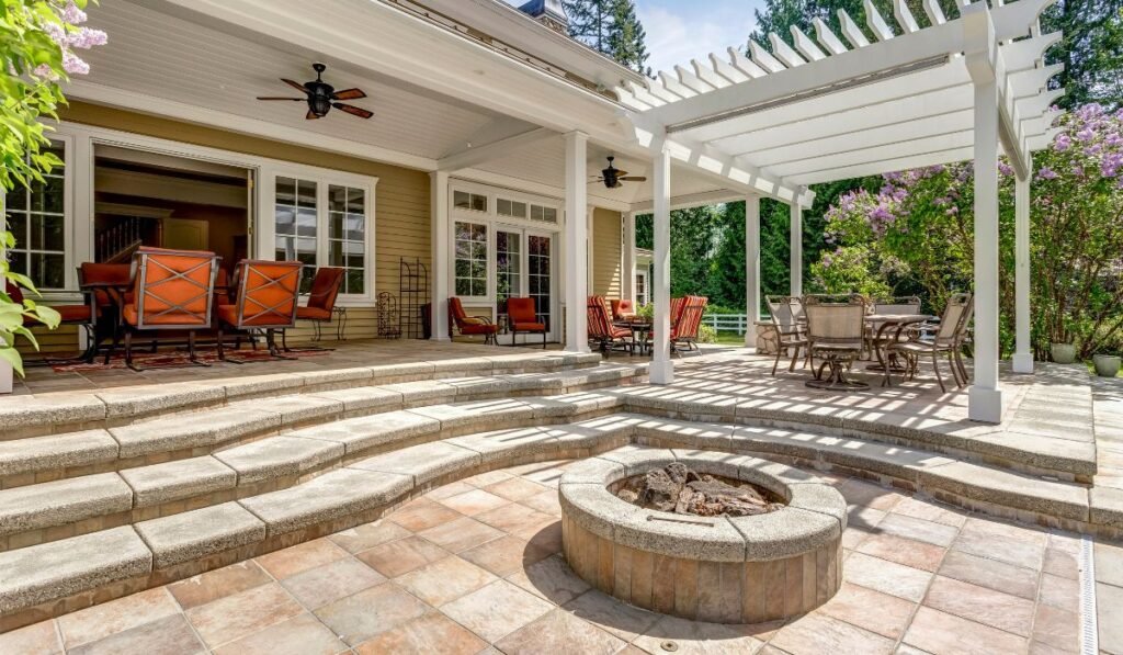 How to Clean Patio Driveways